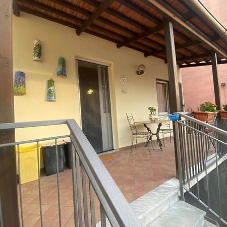 Appartamento In Villa Alle Falde Del Vesuvio Napoli Dış mekan fotoğraf