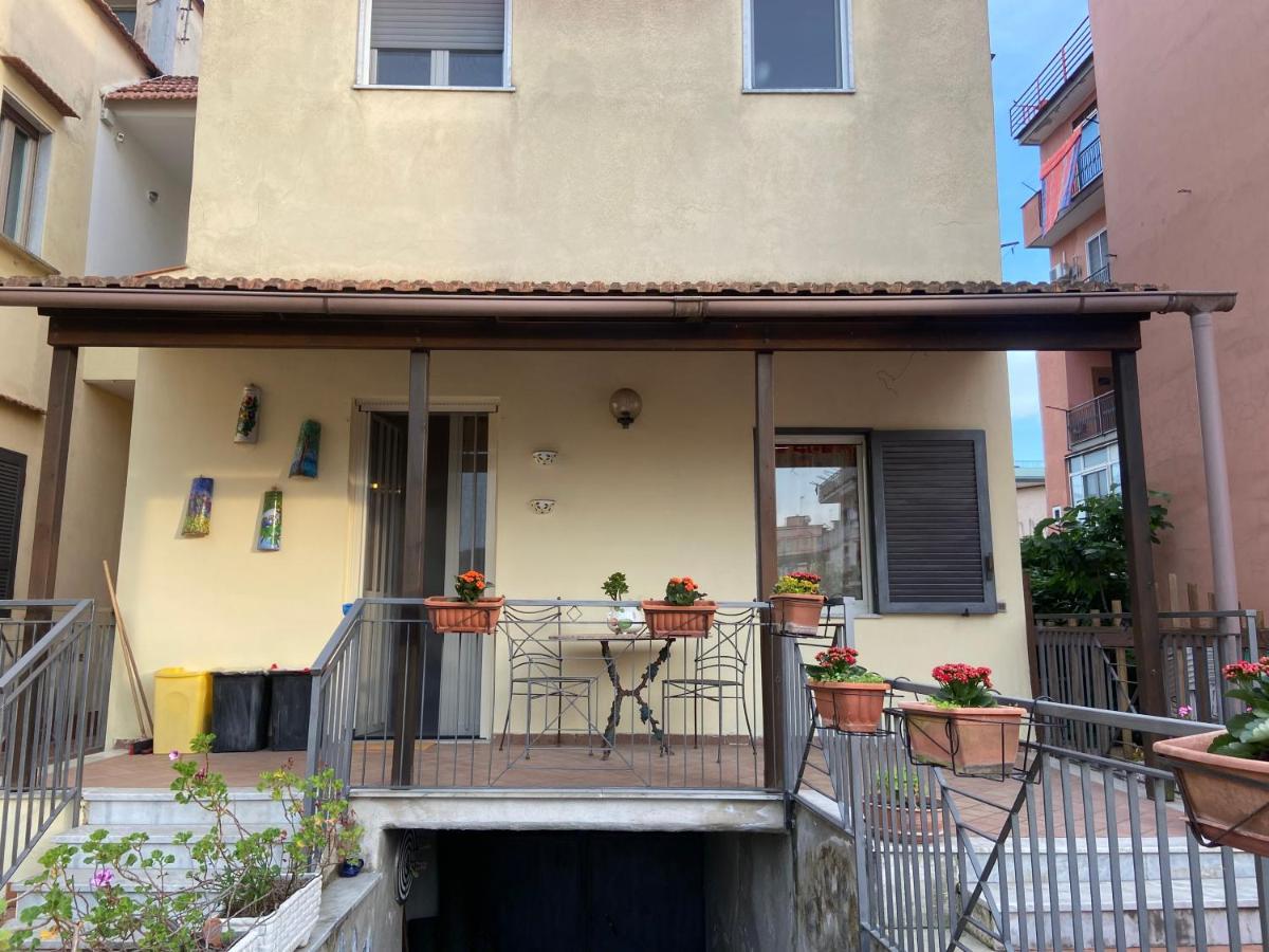 Appartamento In Villa Alle Falde Del Vesuvio Napoli Dış mekan fotoğraf